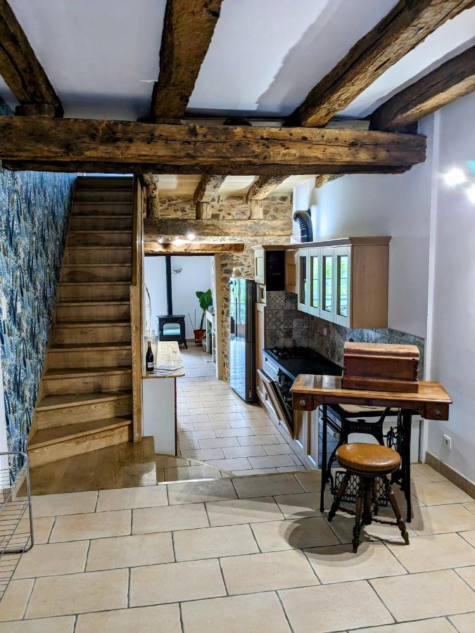 Le Quatorze, Au Coeur De Najac Villa Exterior foto